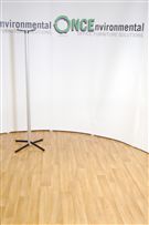 Aluminium coat stand with 4 black hooks 